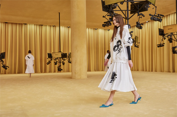 Prada's First Ever Digital Fashion Week Show - Recommend